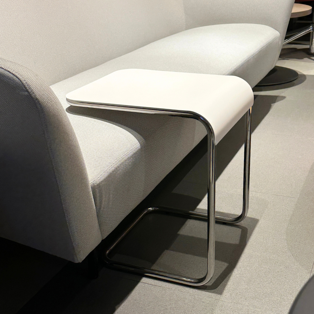 Mesa Auxiliar Farallon Side Table 45cm de Altura by Yves Béhar - Danese Milano